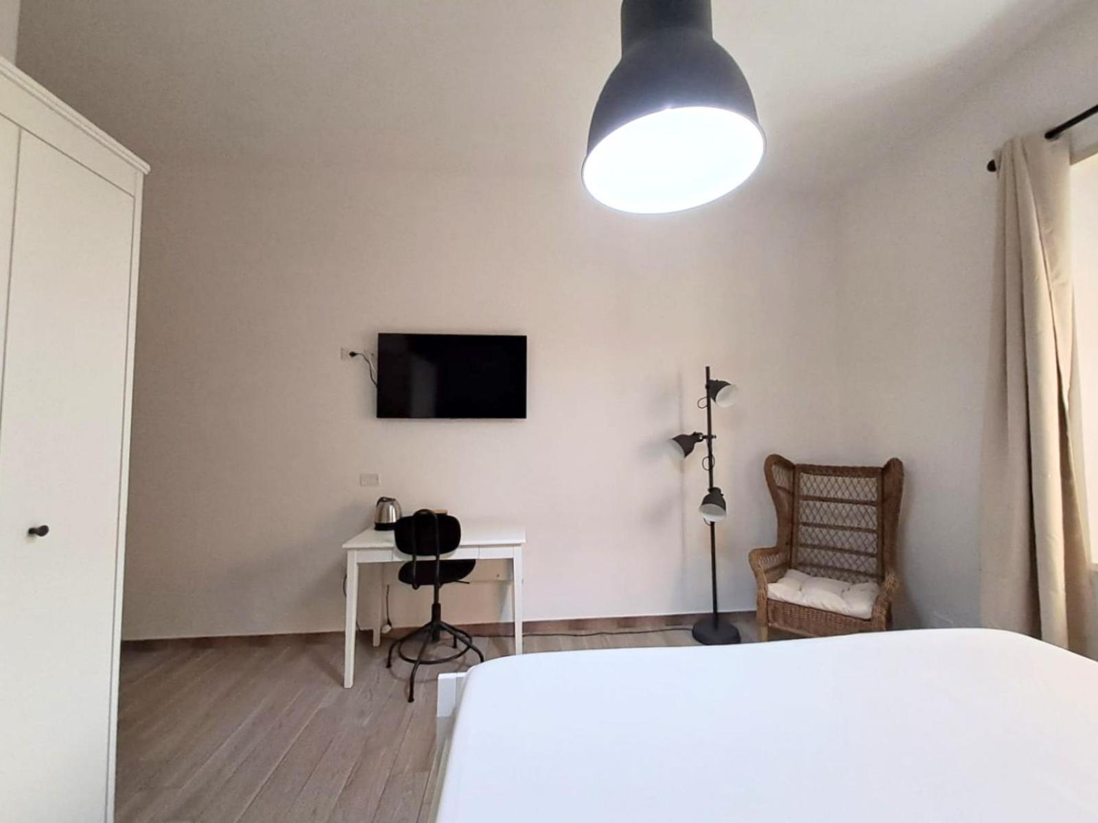 Ajana Rooms By Accomodo Cagliari Esterno foto